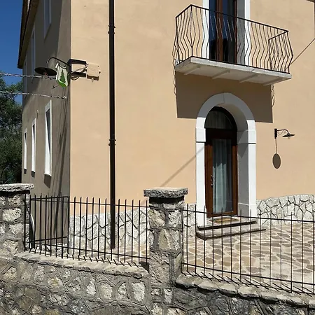 Esplora Lake House *