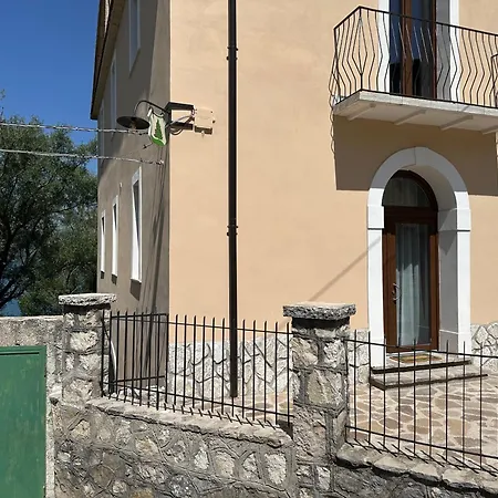 Esplora Lake House Barrea