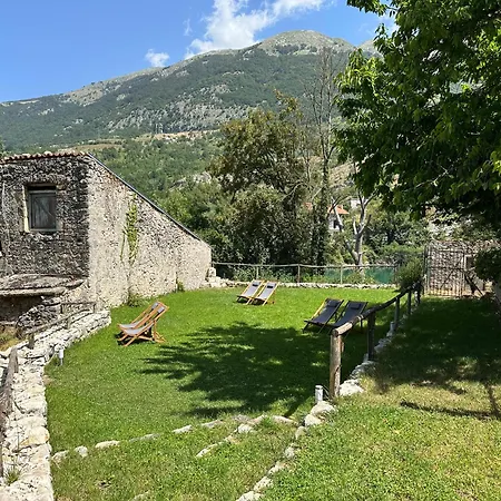 Nocleg ze śniadaniem Esplora Lake House *