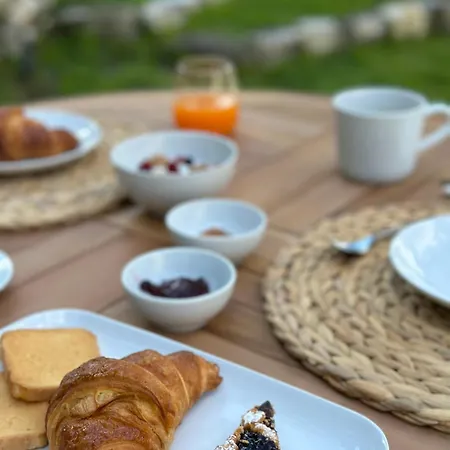 Couette-café Esplora Lake House