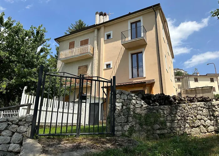 Esplora Lake House バッレーア