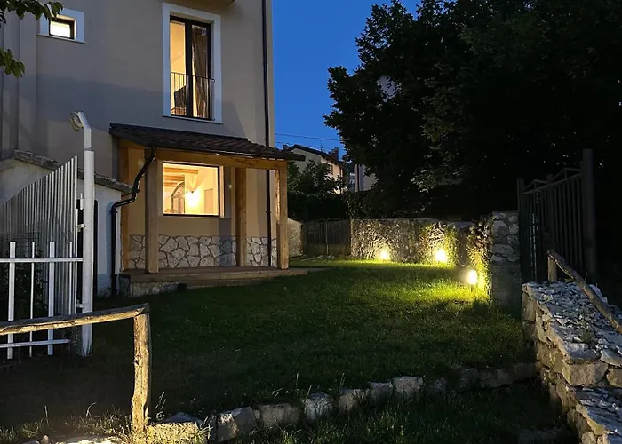 Esplora Lake House Bed & Breakfast Barrea