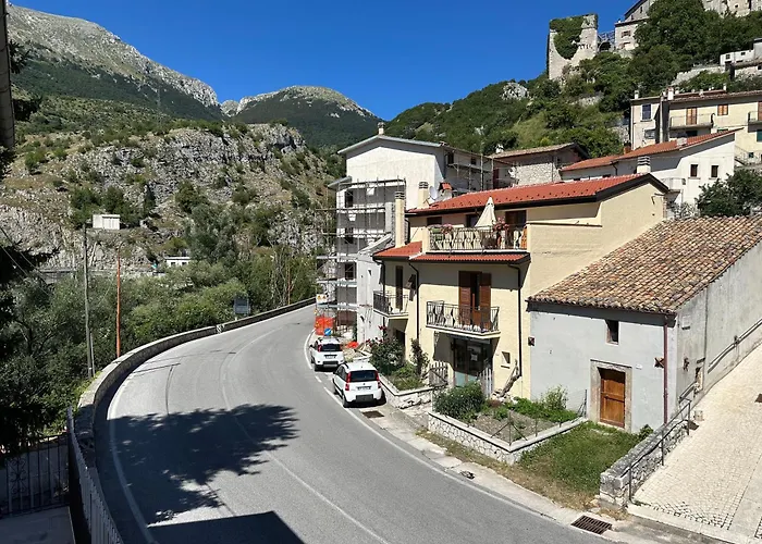 Bed & Breakfast Esplora Lake House Barrea