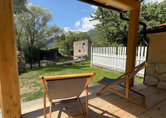 Bed & Breakfast Esplora Lake House *