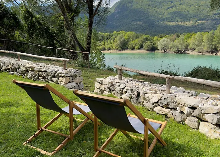 Bed & Breakfast Esplora Lake House *