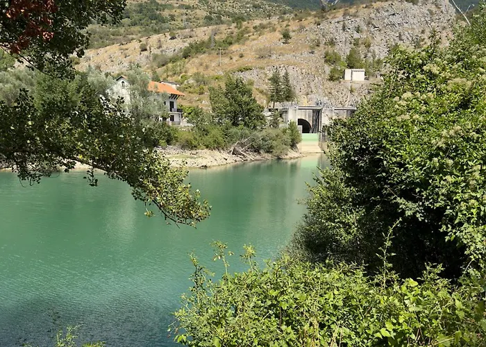 Esplora Lake House * Barrea